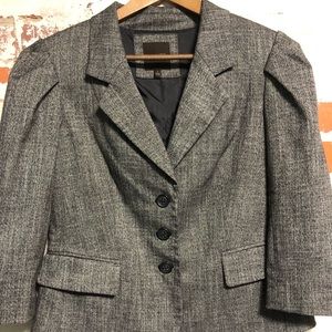 The Limited brand quarter sleeve suit jacket
